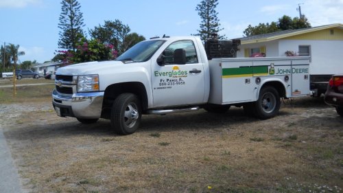 7 trucks that keep running long after most vehicles quit