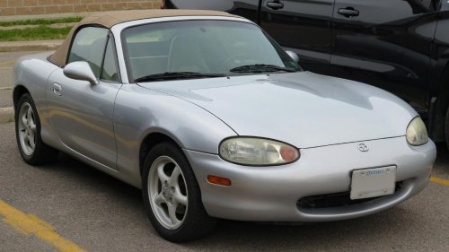 7 vehicles from the 1990s that still won’t quit