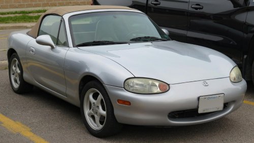 7 vehicles from the 1990s that still won’t quit