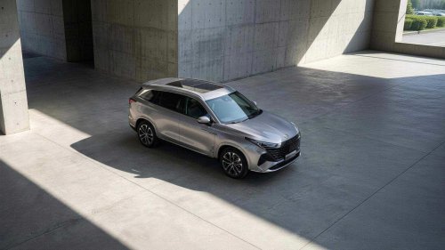 MG, SUV, MG, once known for tiny sports cars, launches its first three-row SUV