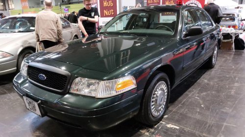 8 classic cars that still feel modern to drive today