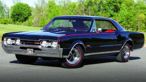 The 1966 Oldsmobile muscle car that shocked every Chevy owner