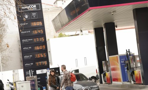 ¿Por qué el diésel es más caro que la gasolina? Esta es la explicación que desespera a millones de conductores