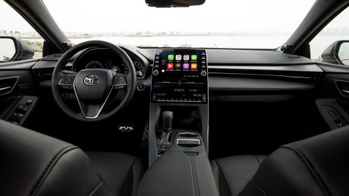 Toyota's 'boring' Avalon might just be the best car you ever buy
