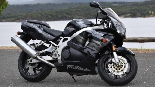 The Yamaha that ended Honda's sport bike dominance in 1998