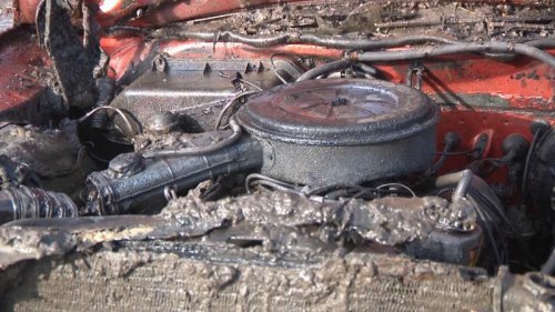 Mysterious car in lake settles 50-year-old bar debate