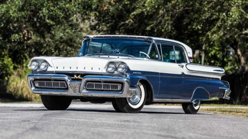 The first 400-HP production engine that shocked America