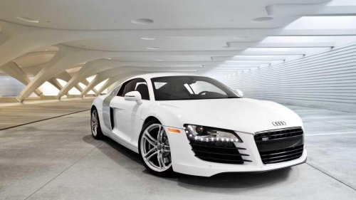 Audi, Audi R8, Audi R8: 0-60 and all the numbers that define a legend