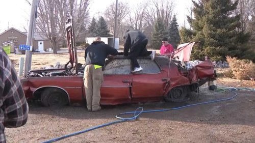 Mysterious car in lake settles 50-year-old bar debate