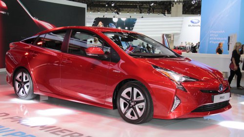 10 cars mechanics say will easily cross 300,000 miles