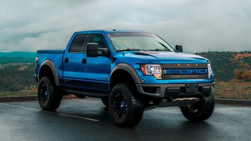 10 men who don’t need a pickup truck &amp; 10 who actually do