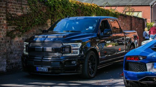 10 men who don’t need a pickup truck &amp; 10 who actually do