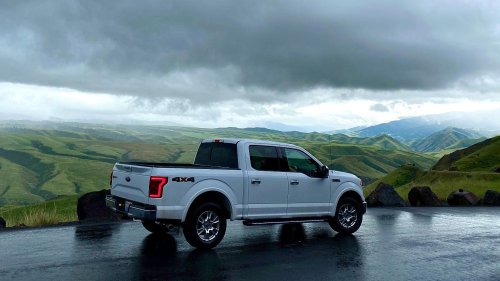 10 men who don’t need a pickup truck &amp; 10 who actually do