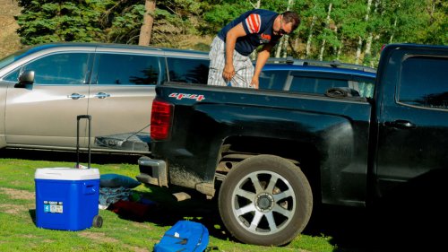 10 men who don’t need a pickup truck &amp; 10 who actually do