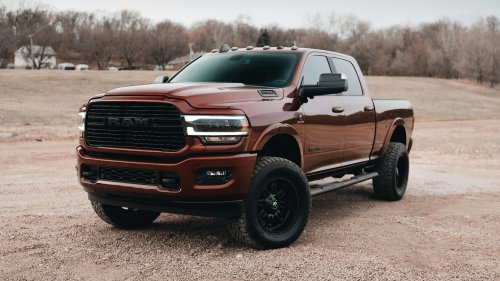 10 men who don’t need a pickup truck &amp; 10 who actually do