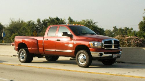 10 men who don’t need a pickup truck &amp; 10 who actually do