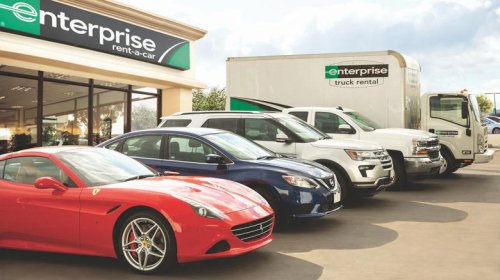 5 things you should never do in a rental car