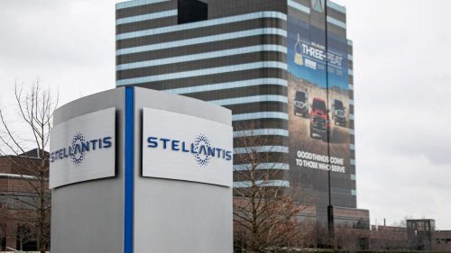 Stellantis unloads $5B in bonds to fortify cash after brutal EV hit