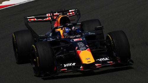 Mercedes, Mercedes se queda sin oposición con Russell como sólido líder; Alonso empieza a ver brotes verdes y Sainz sigue en el pozo