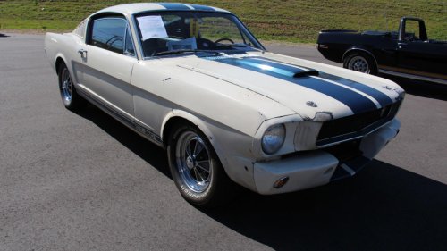 7 classic American cars that still make great daily drivers today