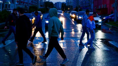 10 top dangers of driving after dark &amp; 10 crucial tips to navigate safely