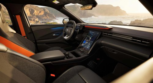 Ford Capri y Ford Explorer: ediciones limitadas con diseño exclusivo y tecnología avanzada