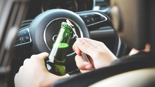 10 top dangers of driving after dark & 10 crucial tips to navigate safely