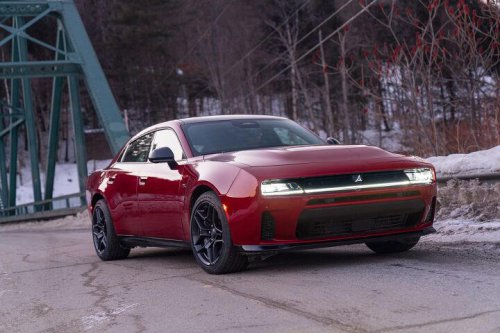 2026 Dodge Charger R/T vs Scat Pack: 5 key differences
