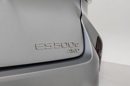 Gallery: 2026 Lexus ES photos