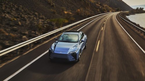 Gallery: 2026 Lexus ES photos