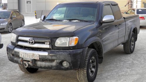 7 old-school V8 trucks that are dirt cheap right now