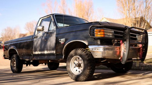 7 old-school V8 trucks that are dirt cheap right now