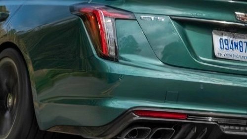 RWD, There's only one RWD V8 sedan left in America