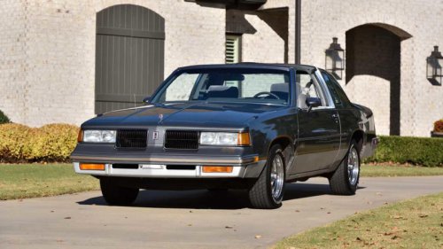 The last real Oldsmobile muscle car is a collector bargain