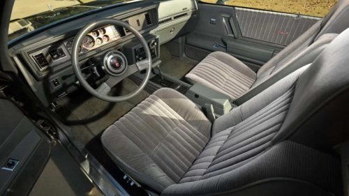 The last real Oldsmobile muscle car is a collector bargain