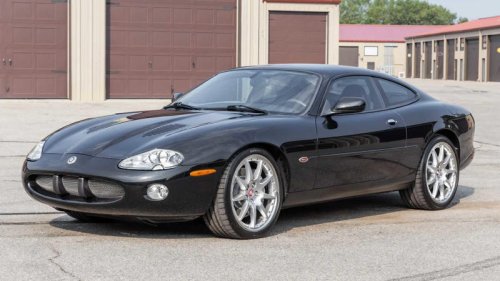 Aston Martin DB7: James Bond style under $30,000