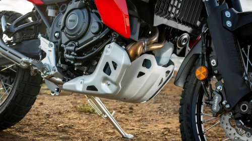 The perfect one-bike-garage for a rider with big dreams