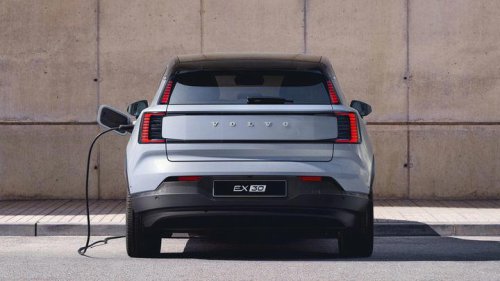 Mismo coche, misma tecnología, pero 15.800 € de diferencia: la injusticia de ser europeo y querer comprarte un coche eléctrico