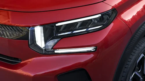 Con el adelanto de 4.500 euros del Plan Auto y los 900 del CAES este es el coche eléctrico más barato que puedes comprar en España