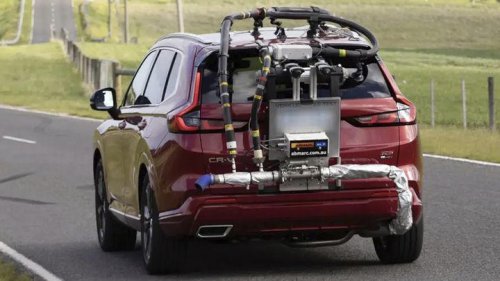 La Euro 7 pone contra las cuerdas a los motores de gasolina (y el problema no son las emisiones)