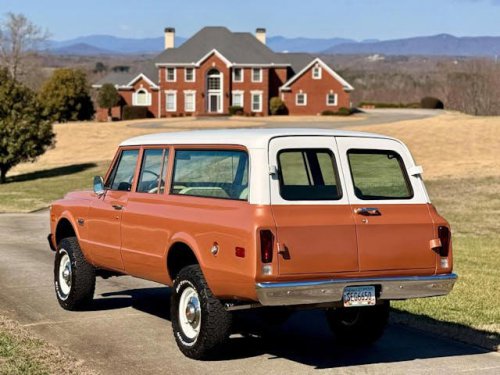 At $92K, this ’72 GMC Suburban is ready for what’s next