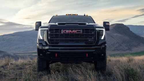 These 9 vehicles still offer front bench seats