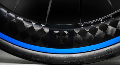 Bugatti Factor One, un superdeportivo de dos ruedas