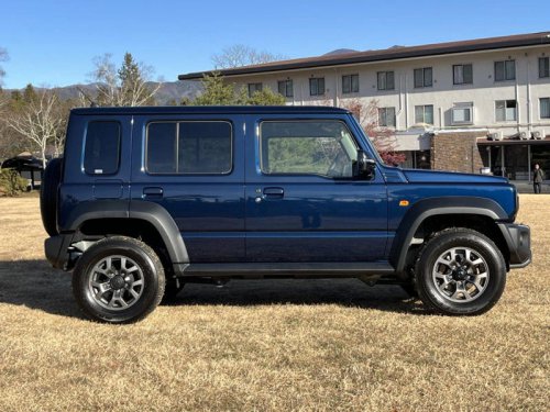 【4日で5万台受注】スズキの5ドア「ジムニー ノマド」は完全にプチGクラスだった!「いま買いカー大賞2026・デザイン大賞」