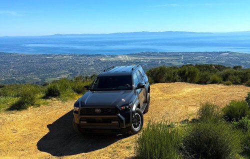 Two Toyota 4Runners, one lesson: You don’t need all that gear