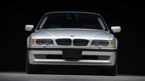 The forgotten V12 luxury car that you can now buy for the price of a Civic