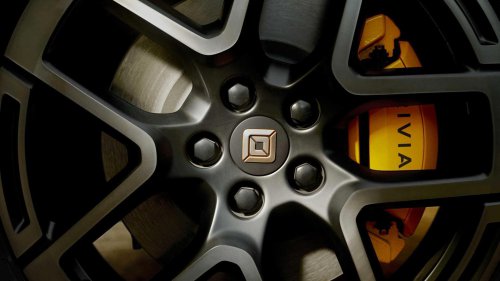 Rivian R2: Compact electric SUV with 656 HP performance