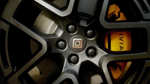 Rivian R2: Compact electric SUV with 656 HP performance