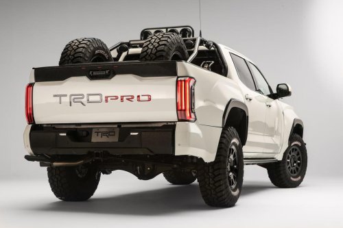 Toyota, Toyota Tundra, Ford, Ford F-150 Raptor, Toyota Tundra TRD Hammer: El ansiado rival para el Ford F-150 Raptor ya está aquí