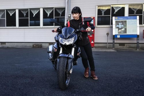 バイクはなぜ押しがけできない? FI車やスクーターで不可能な理由を解説